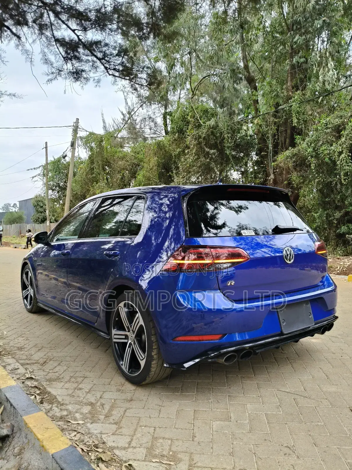 Volkswagen Golf R 2017 Blue