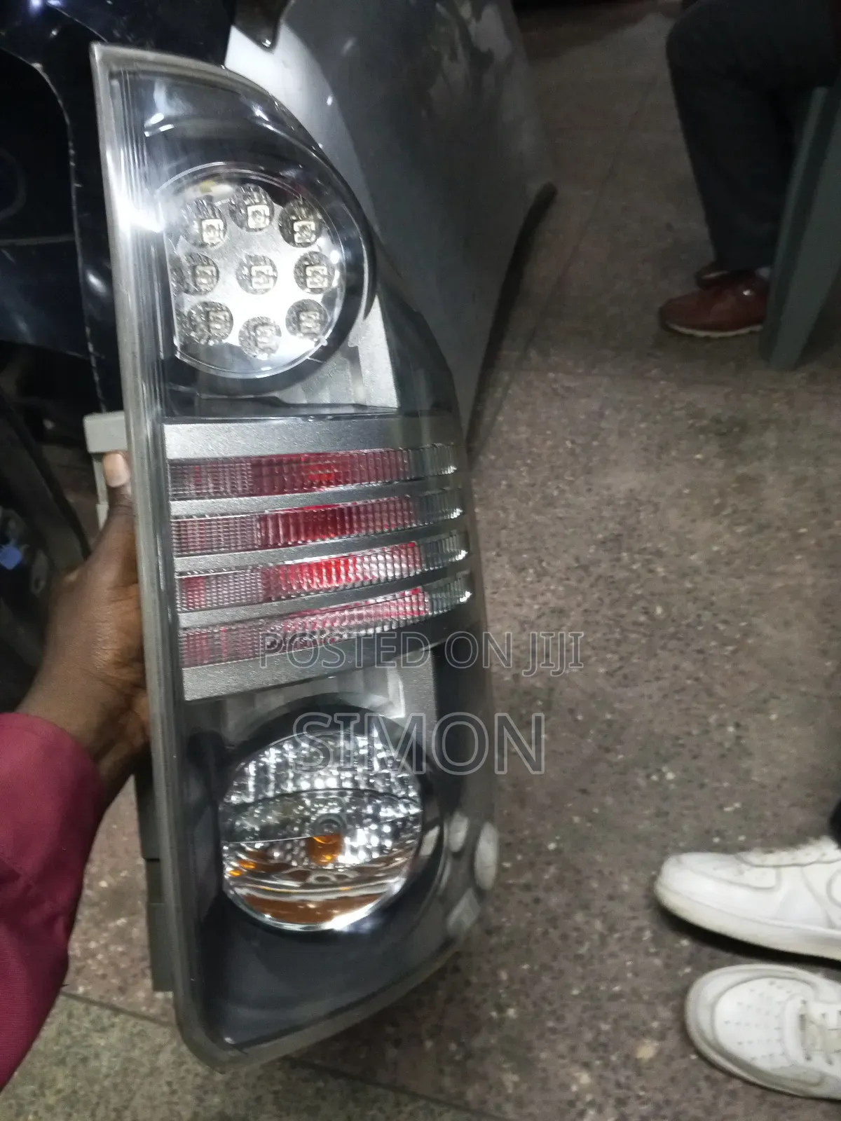 Noah 2008 Taillight