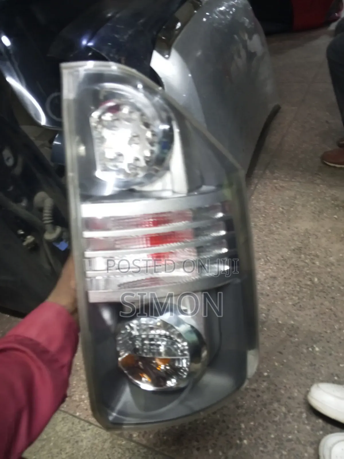 Noah 2008 Taillight