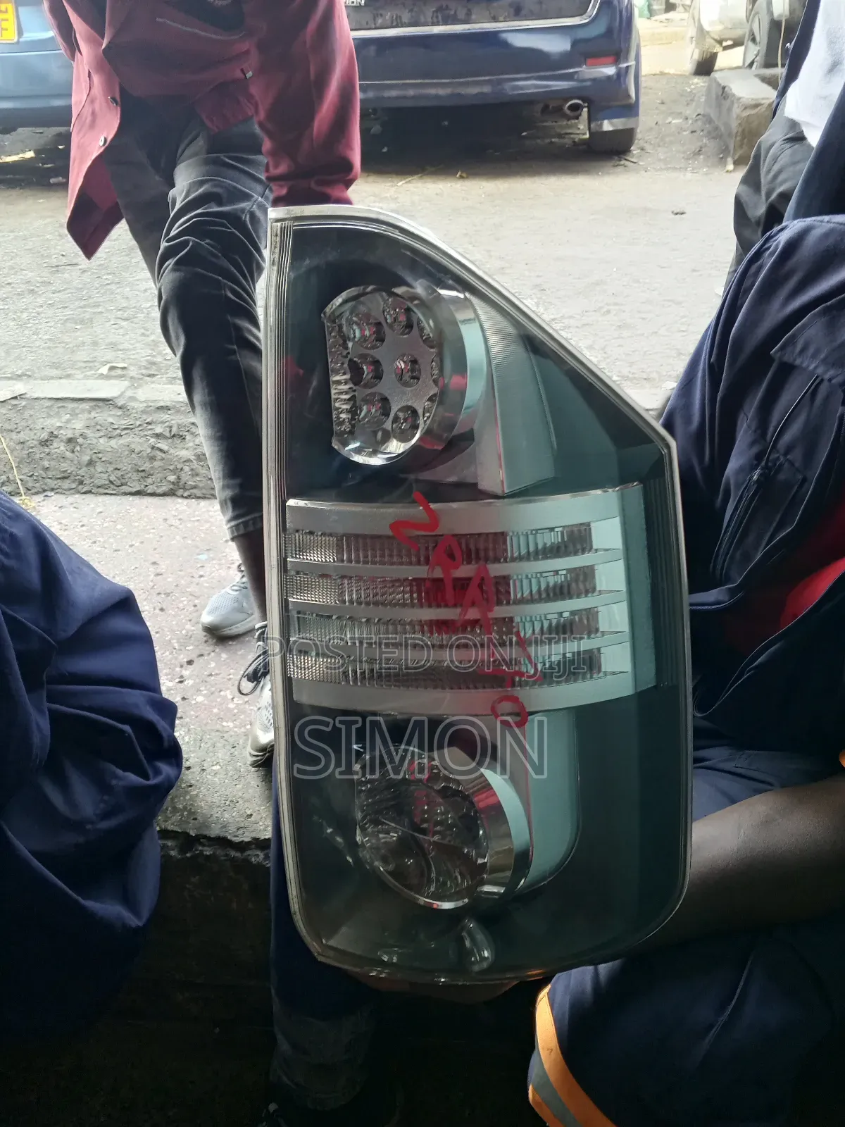 Voxy 2012 Taillight