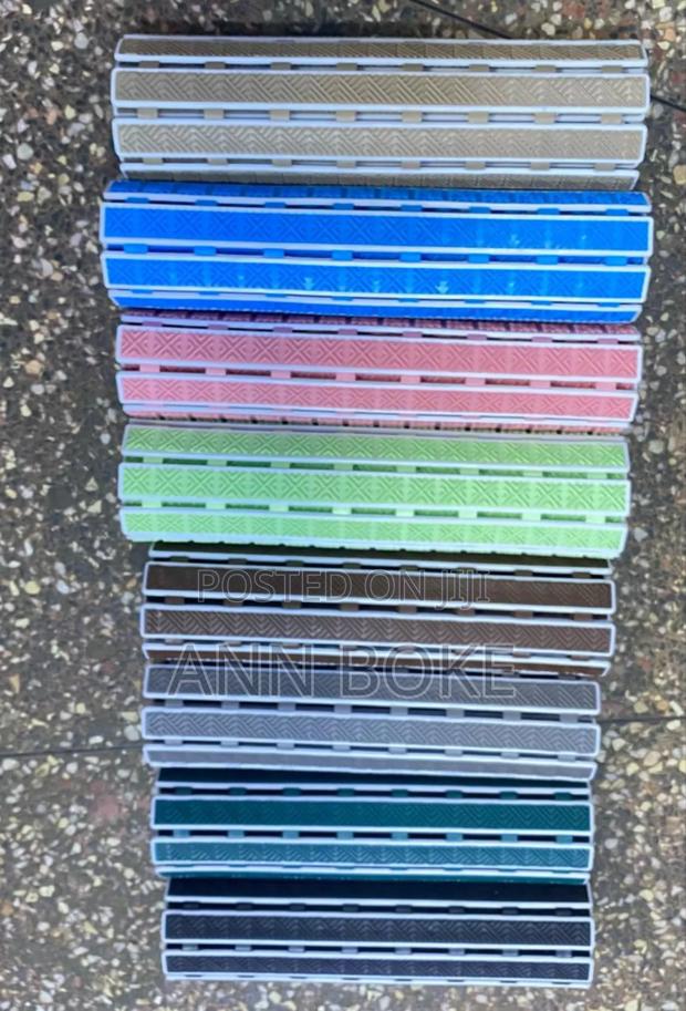Anti Slip Shower Mat Anti Bacteria Bath Mat With Drainage Cup