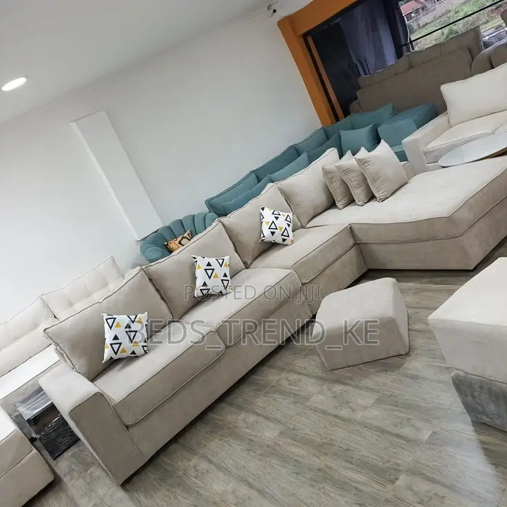 Gorgeous 7 Seater L Seat With a Puff