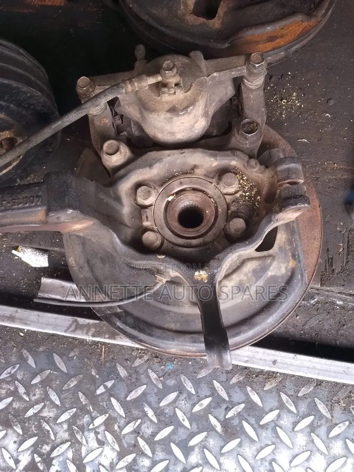 Nissan X Trail Nt 31 Complete Front Hub