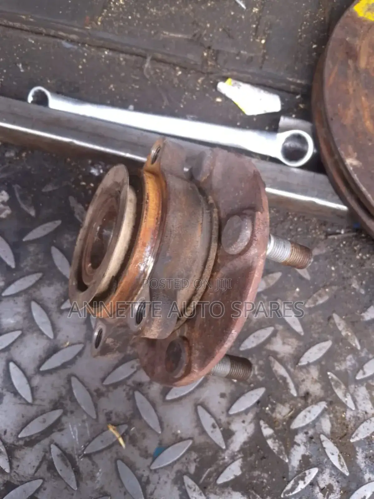Nissan X Trail Nt 31 Complete Front Hub