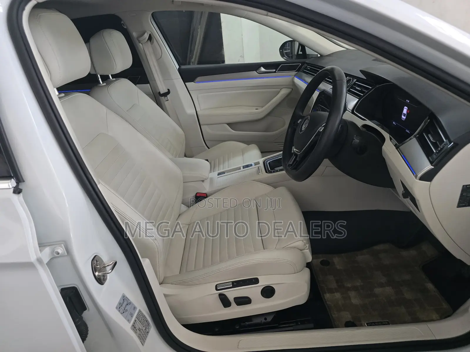 Volkswagen Passat 2018 White