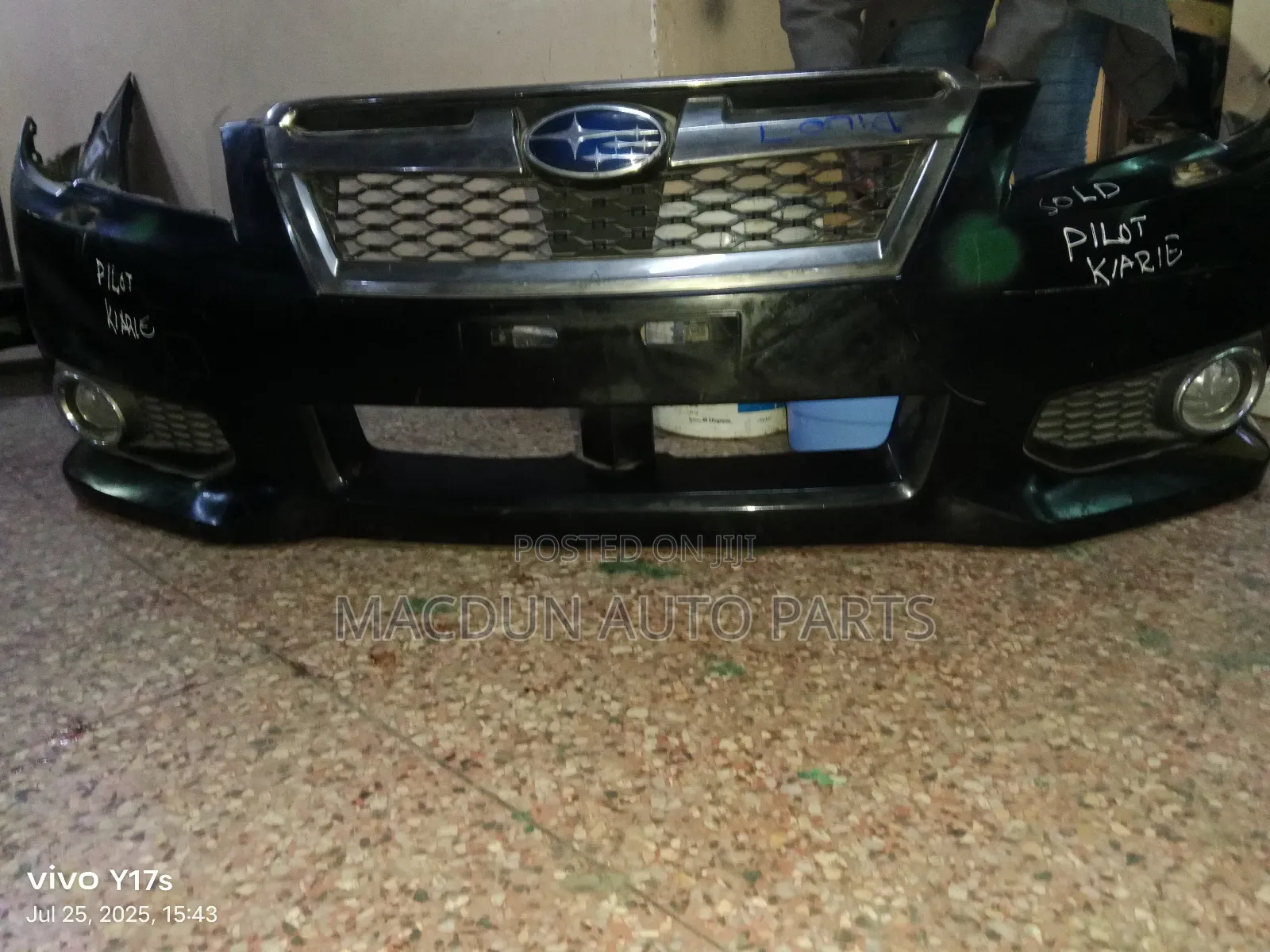 Subaru Legacy/Outback Br9 Front Bumper With Grill