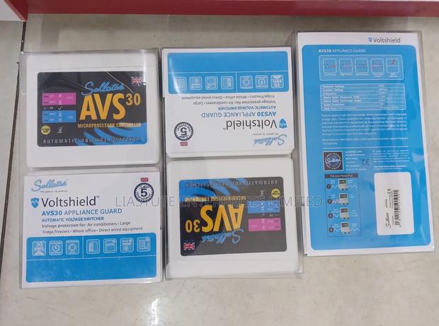 Sollatek Avs30 Automatic Voltage Switcher