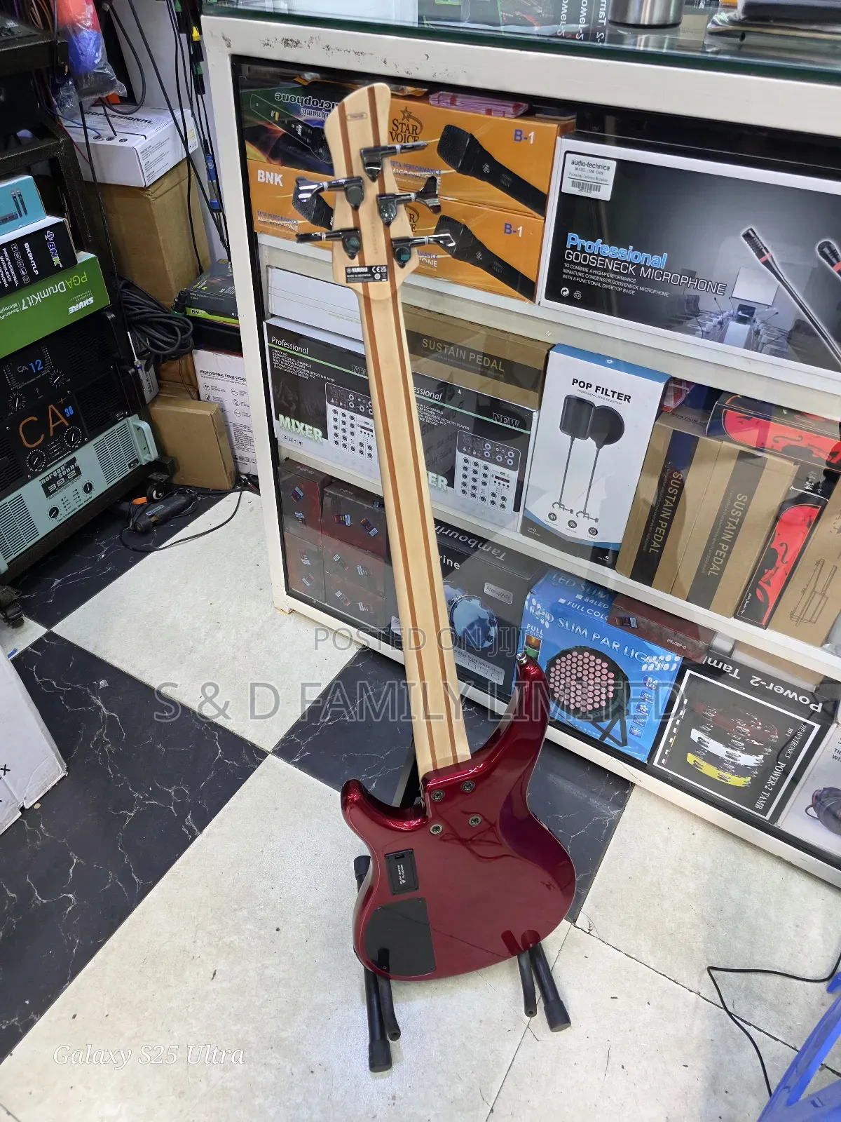 Yamaha Trbx305 Active 5-String Bass Guitar
