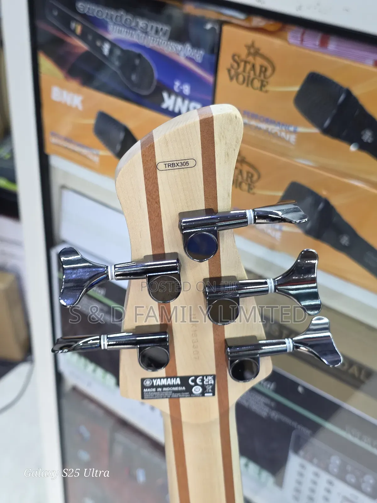 Yamaha Trbx305 Active 5-String Bass Guitar