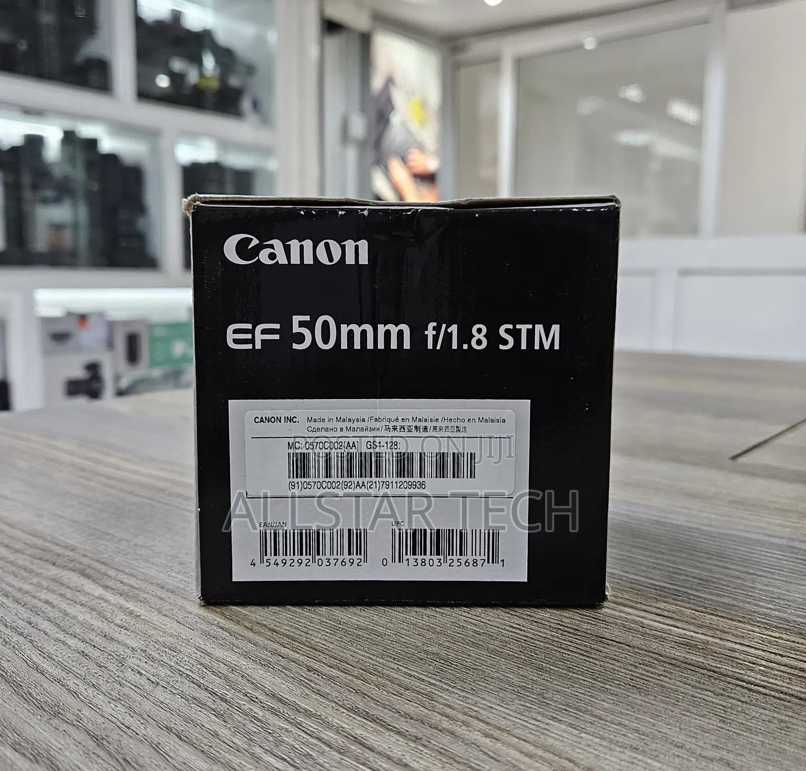 Canon Ef 50mm F/1.8 STM Lens New! 