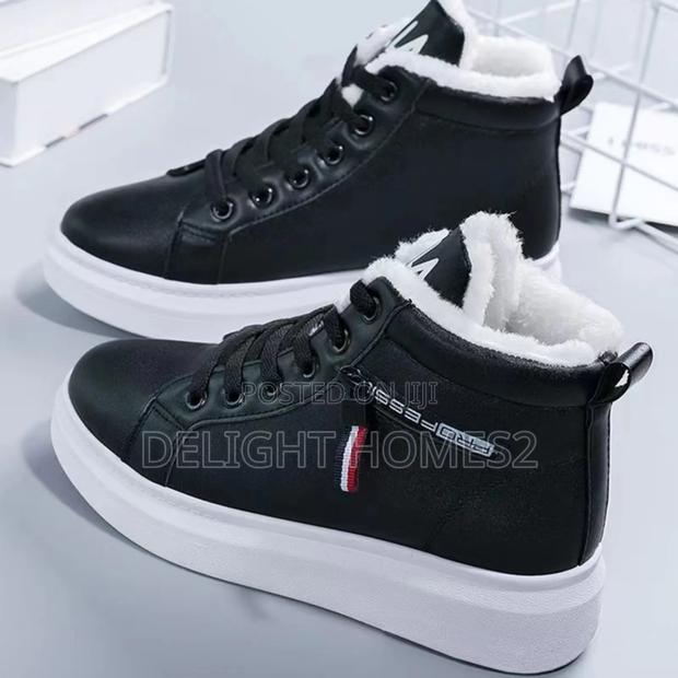 Women Lightweight Ankle Sneaker Boots_re - main view