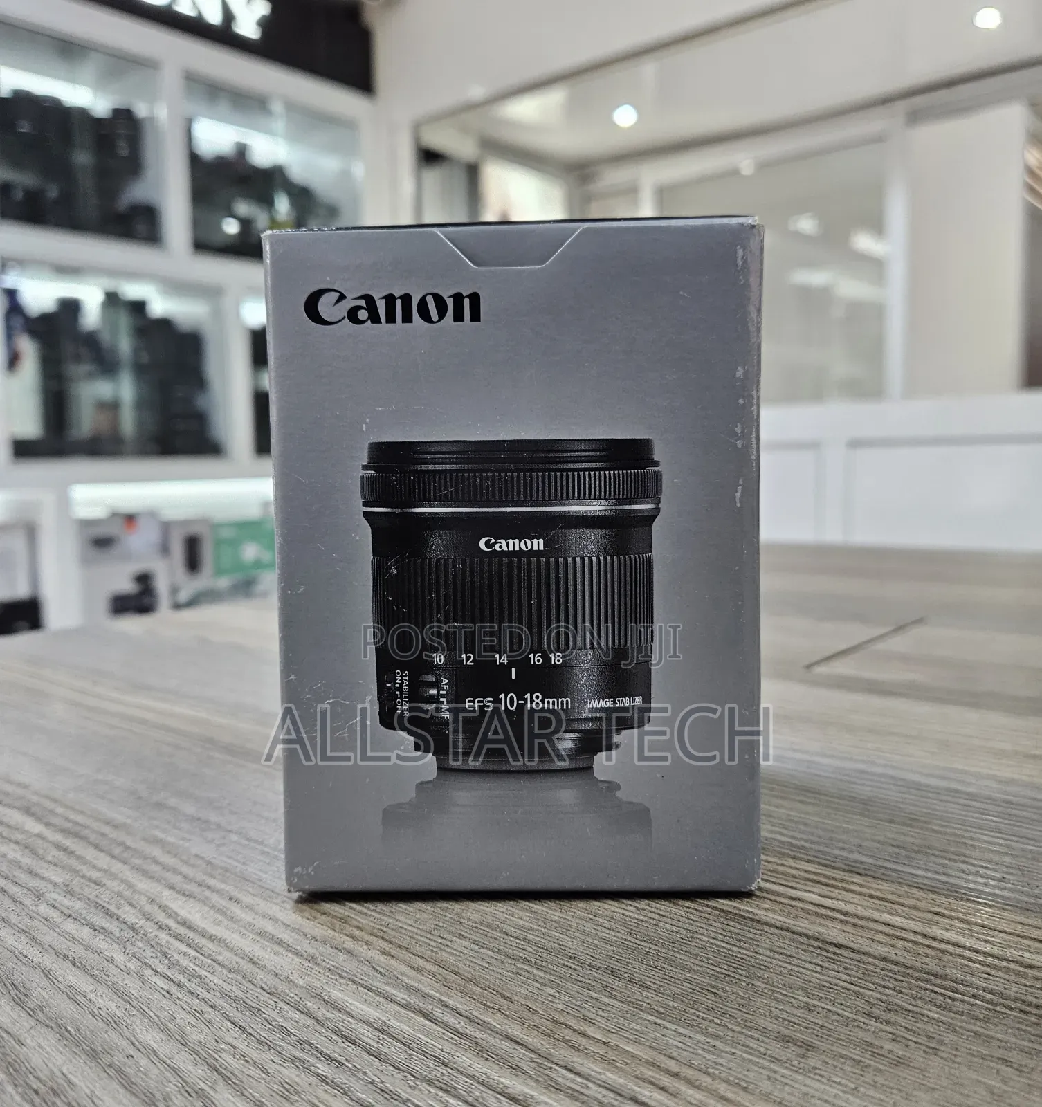 Canon Ef-S 10-18mm F/4.5-5.6 Is STM (New)