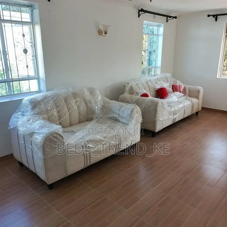 Amazing Soft 5 Seater Sofa 2,3