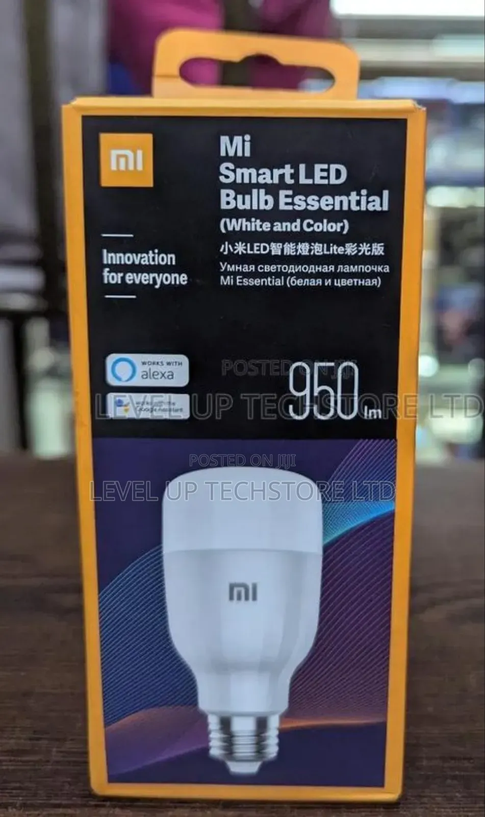 Xiaomi Mi Smart Led Bulb Essential White and Colour 950 Lumens