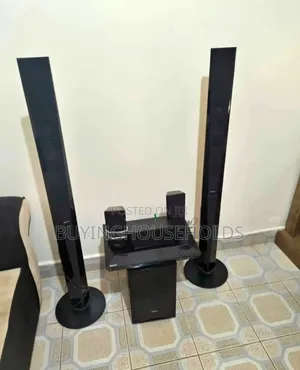 Sony Dz650 Hometheater With 1000watts Clean