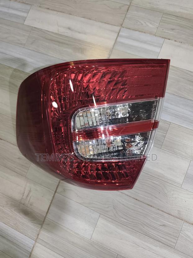 Rear Taillight/Lamp Toyota Premio 2003-2006