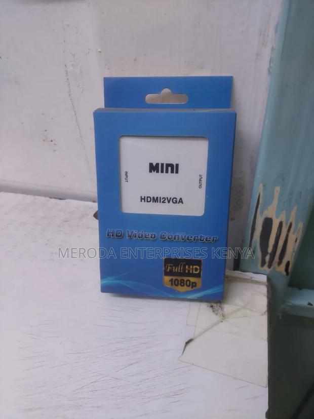 Mini Hdmi to Vga Adapter White - main view