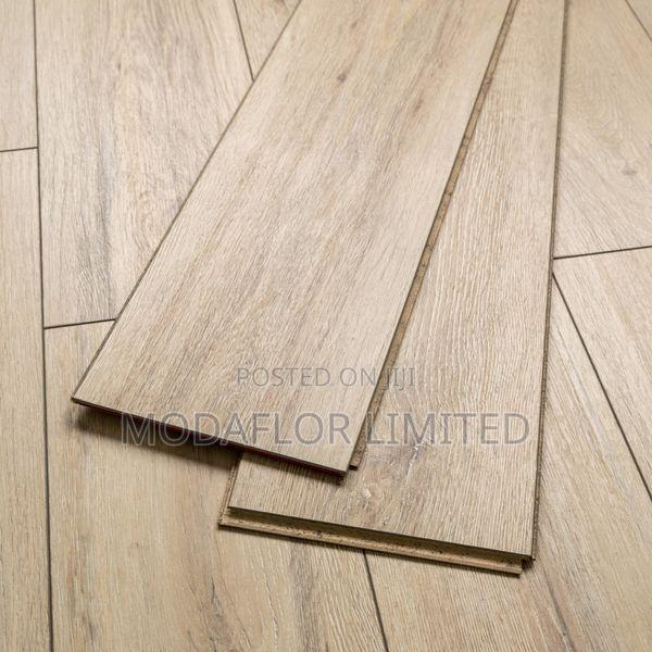 Modern 8.3mm Laminate Flooring – Perfect for Stylish Interiors