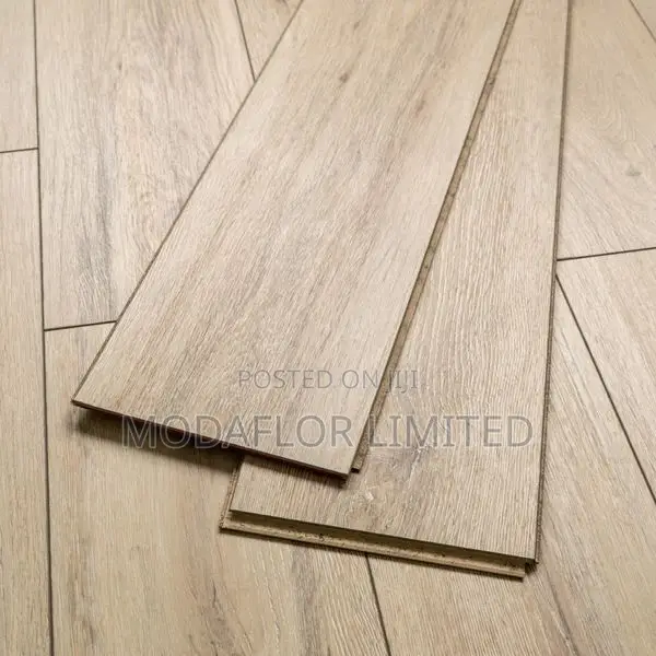 Modern 8.3mm Laminate Flooring – Perfect for Stylish Interiors