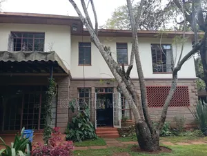 5bdrm Maisonette in Gated Community., Hardy for sale