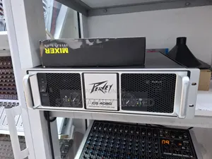 Peavey Cs 4080 3u Size Power Amplifier