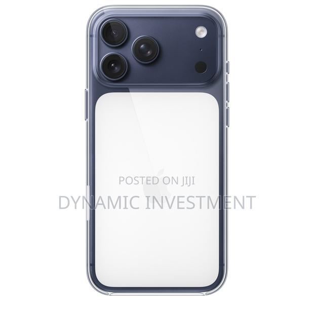 iPhone 17 Pro Max Clear Case/Cover With Magsafe and Camera Control - thumbnail 2