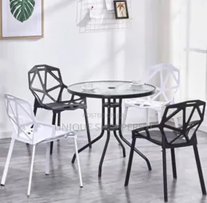 Modern Simple Geometric Pattern Like Plastic Chairs