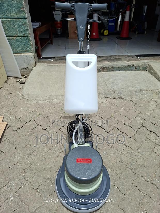 Astramilano Floor Scrubber Machine - thumbnail 2