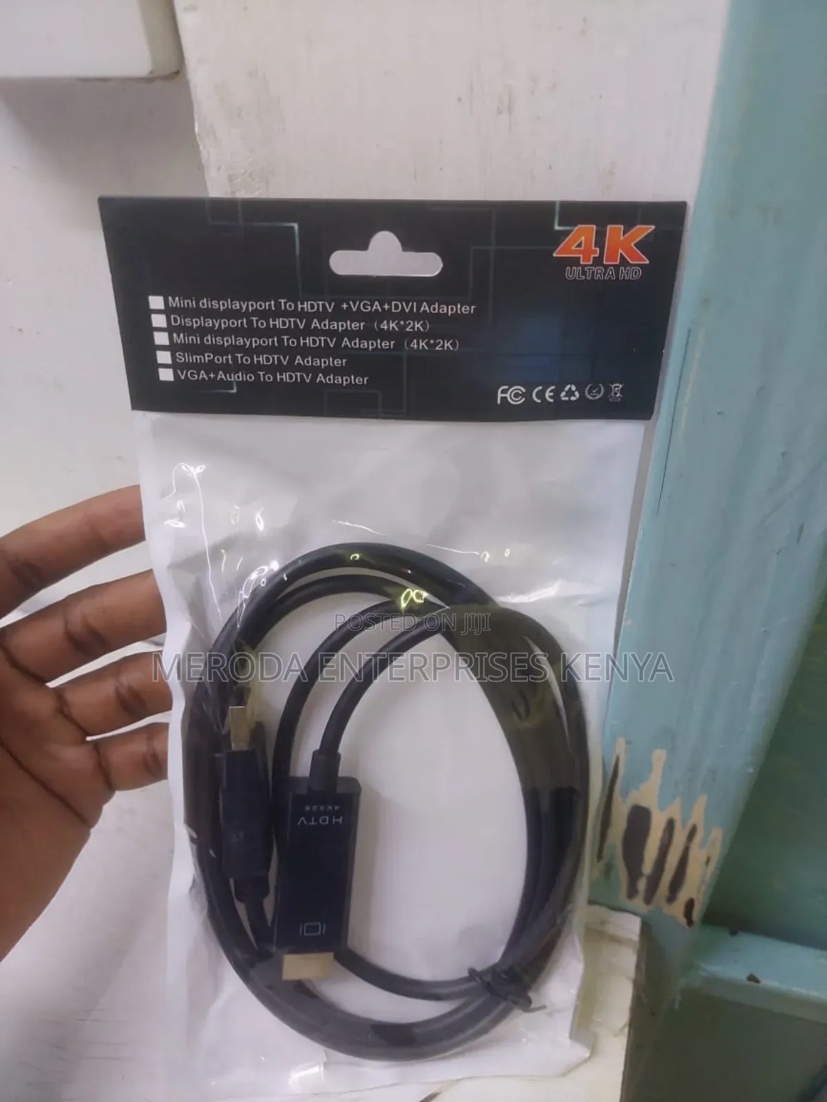 Mini Display Port to HDTV to Vga to Dvi Adapter