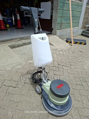 Am-005 Astramilano Floor Scrubber .