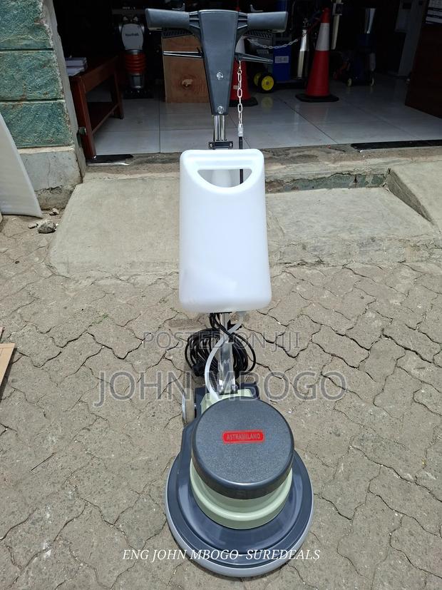 Am-005 Floor Scrubber Machine - thumbnail 2