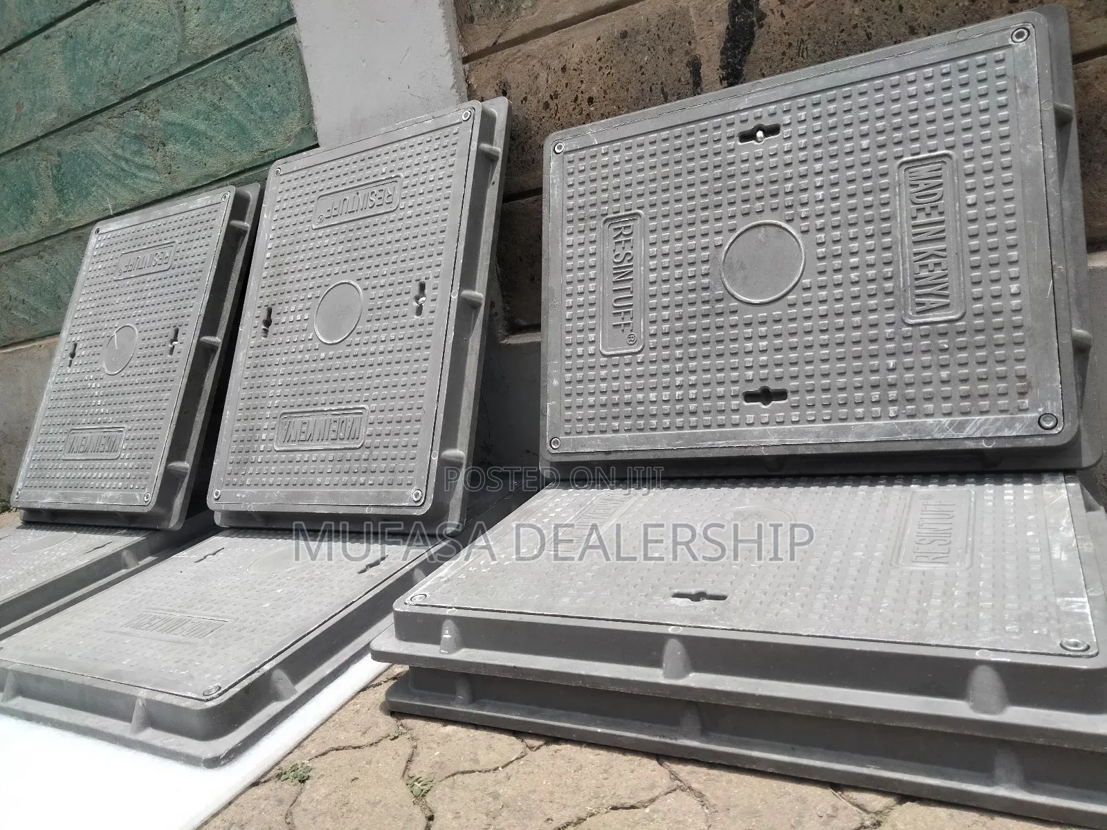 Lockable Manhole Cover