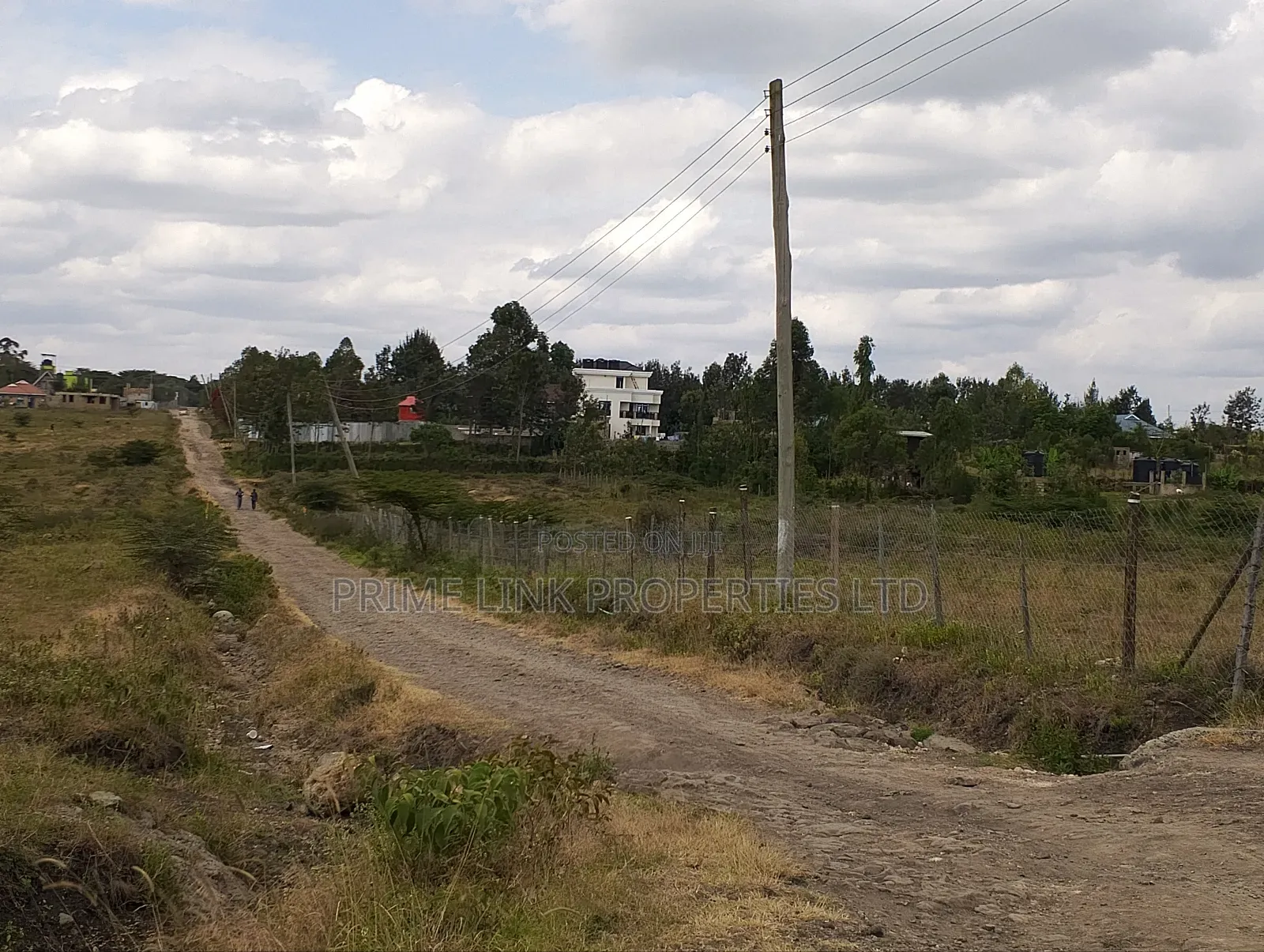 1/8 Plot Kiserian - Pipeline Road ( New Muthaiga)