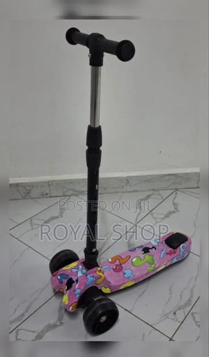 Wide Wheeled Scooter - thumbnail 2