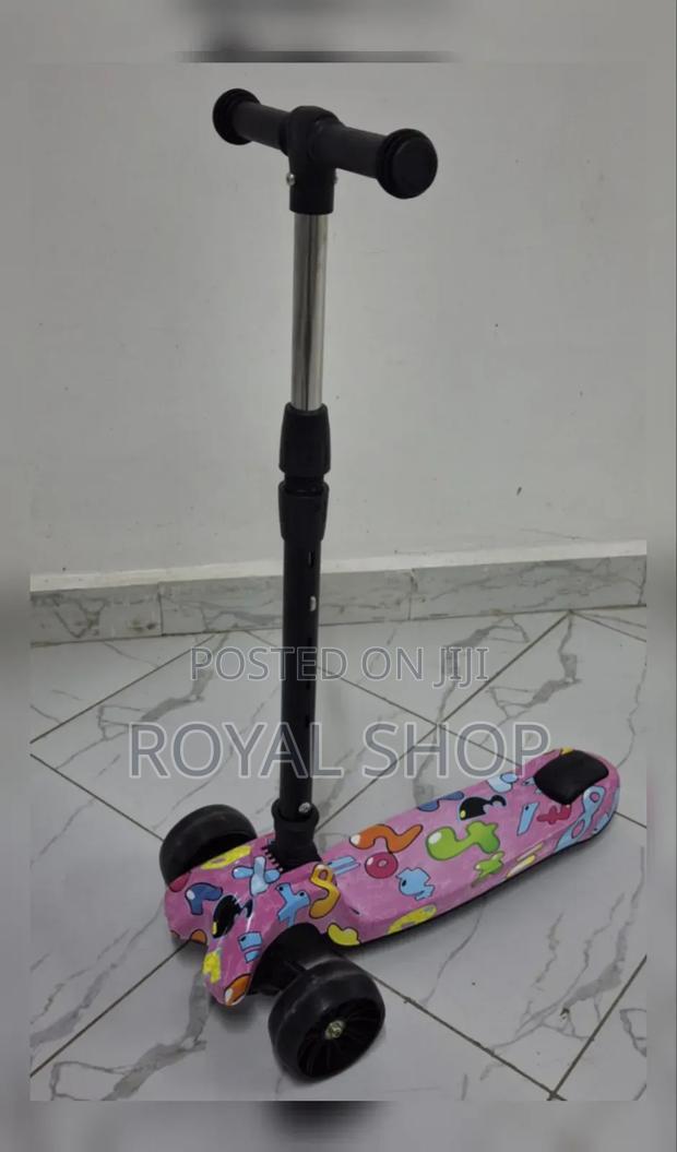 Wide Wheeled Scooter - main view