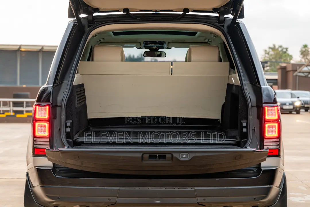 Land Rover Range Rover 2016 Black