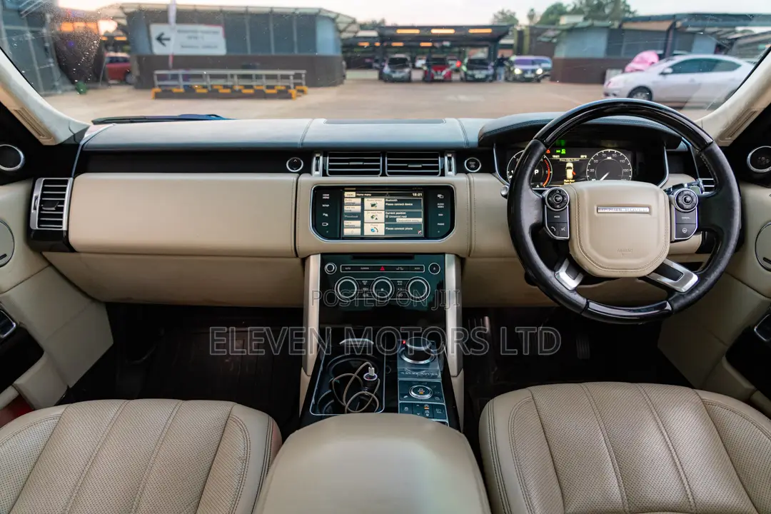 Land Rover Range Rover 2016 Black