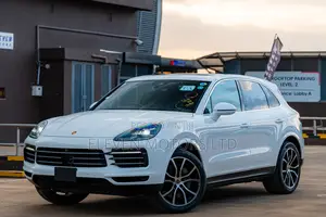 Porsche Cayenne 2018 White