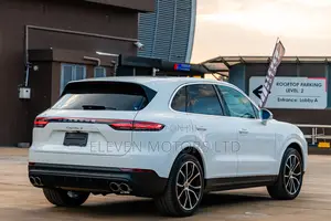 Porsche Cayenne 2018 White