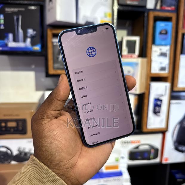 Apple iPhone 13 128 GB Blue - thumbnail 3