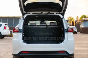 Toyota Harrier 2018 White