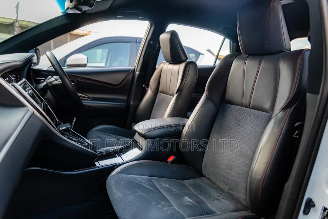 Toyota Harrier 2018 White