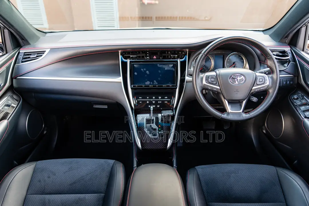 Toyota Harrier 2018 White