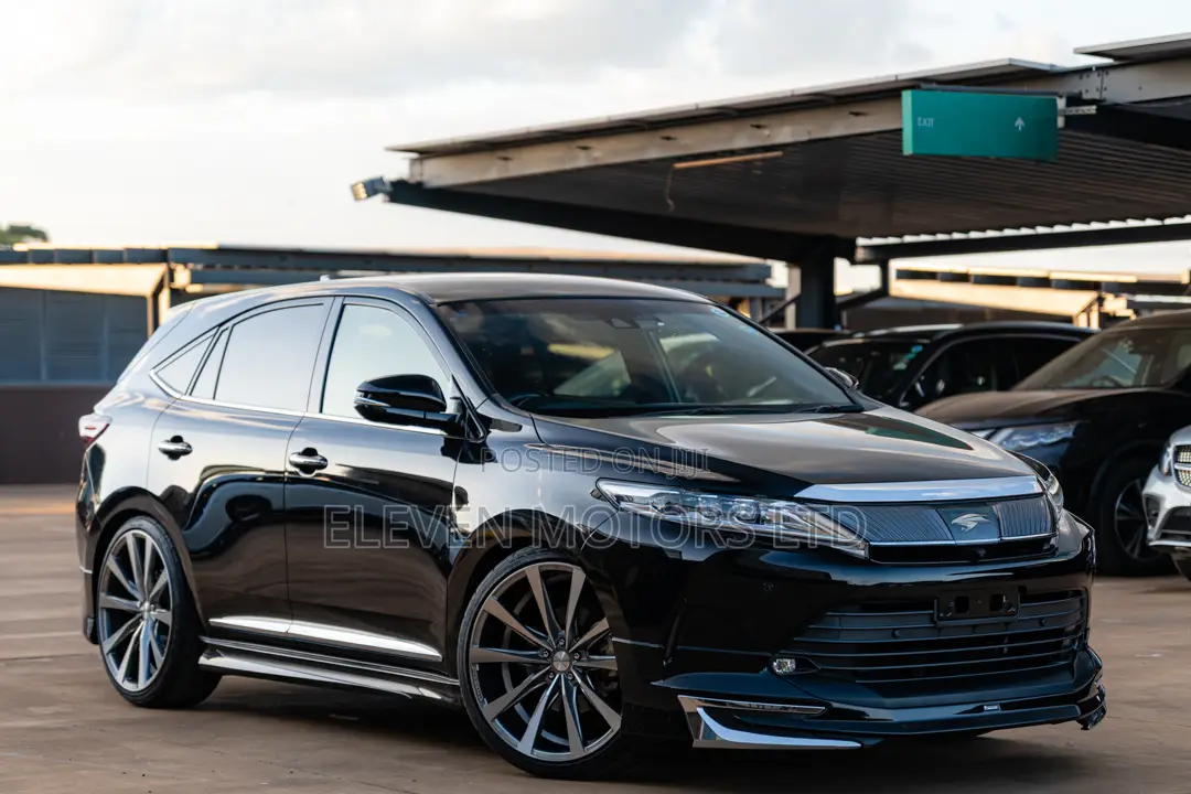 Toyota Harrier 2018 Black