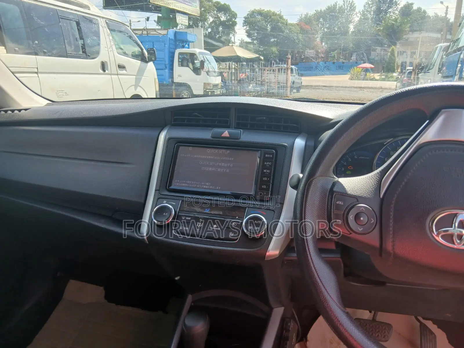 Toyota Corolla Fielder 2017 Silver
