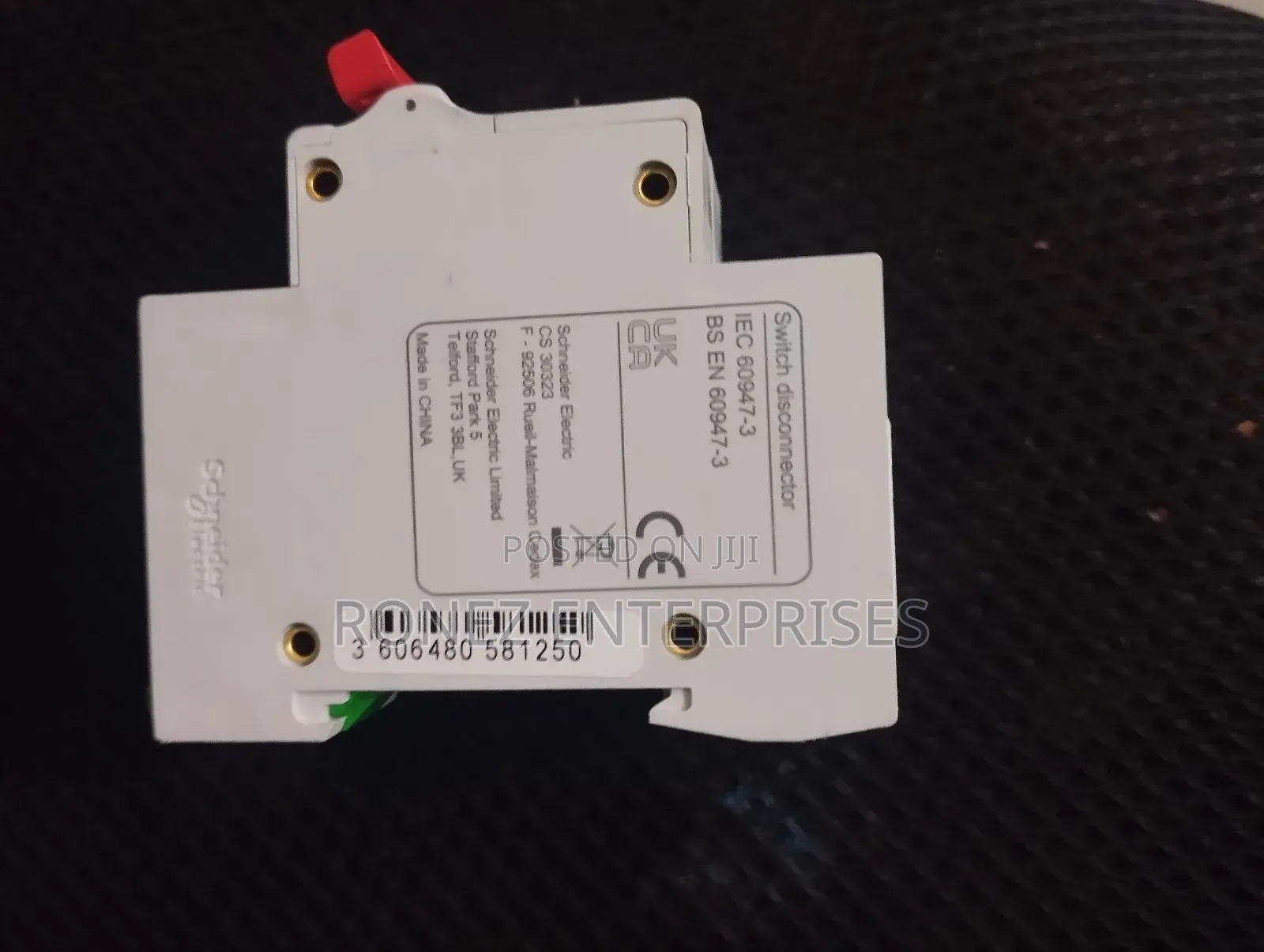 Double Pole Syneider 100 Amps