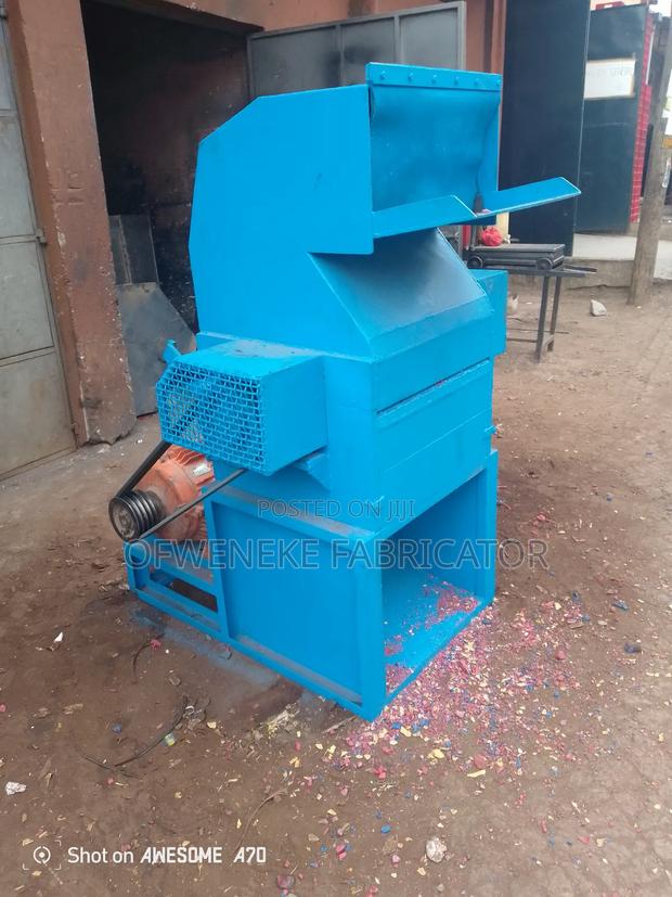 Plastic Crusher Machine - main view