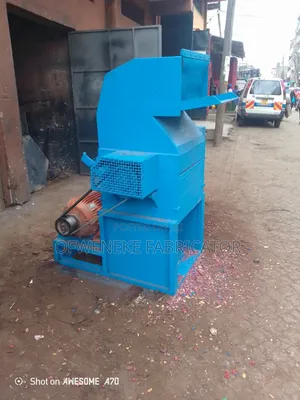 Plastic Crusher Machine