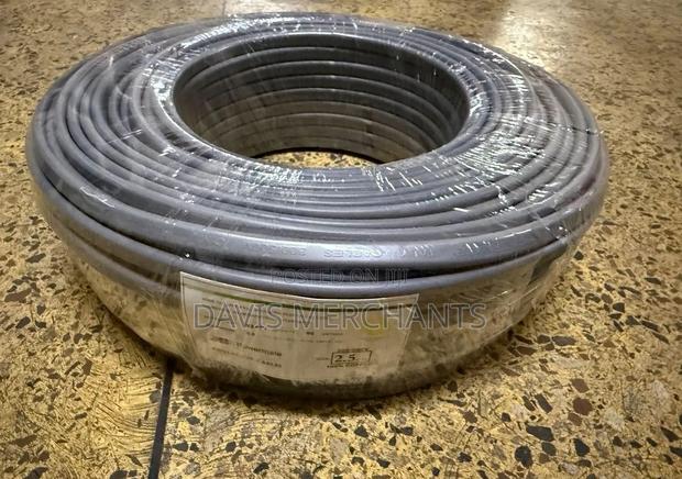 2.5 Twe 90m Cable - main view