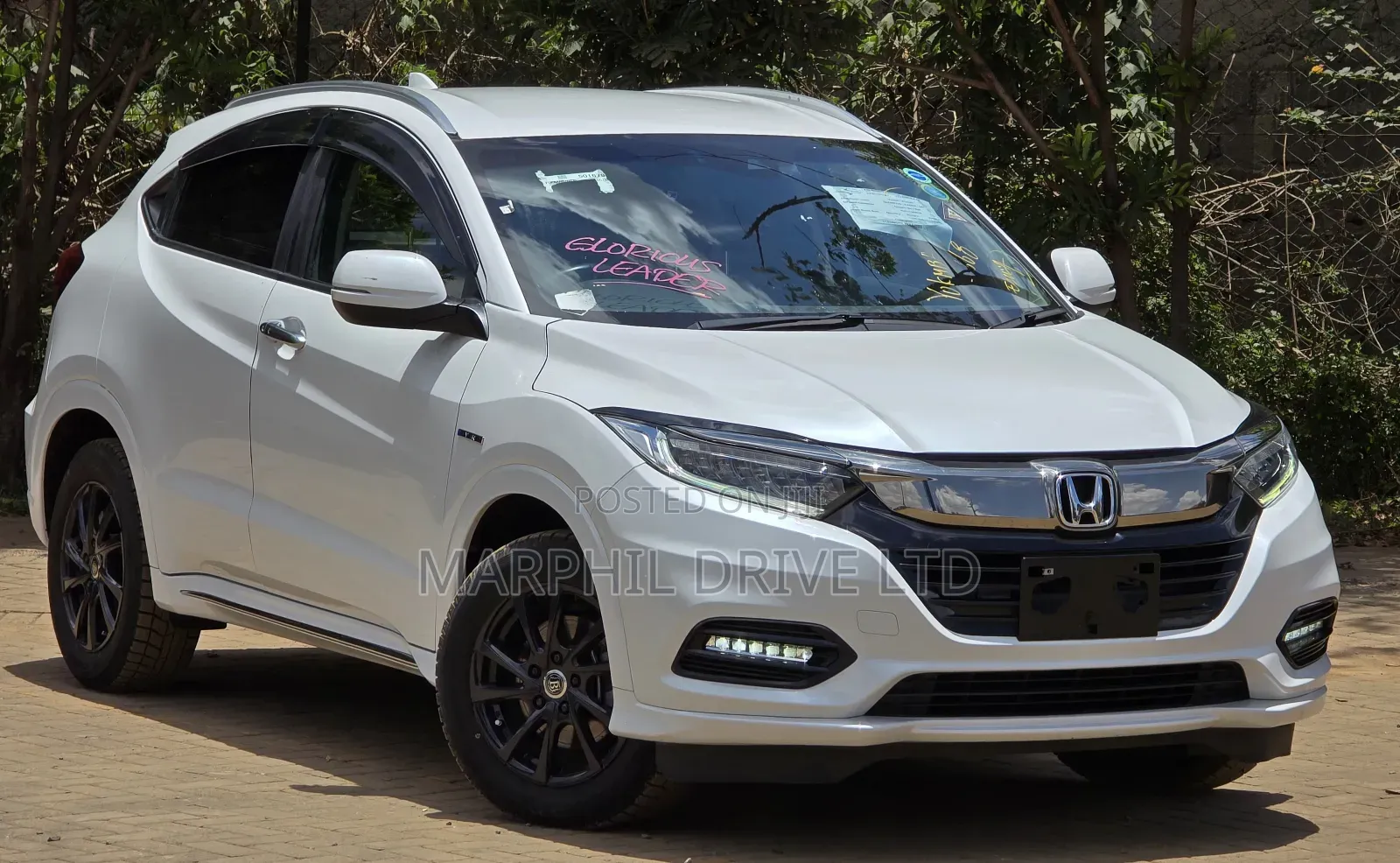 Honda Vezel 1.5 Hybrid 2WD 2019 White